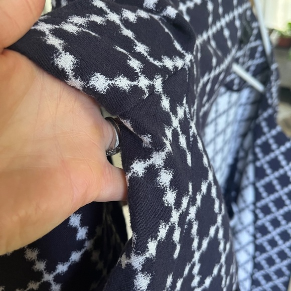 Ann Taylor Geo Diamond Zip Jacket Blazer Office Career | Navy Blue | Size 10 - Picture 12 of 13